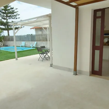 Bianca Seaview Vila